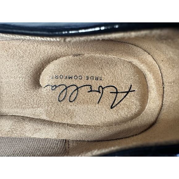 Aetrex True Comfort Black Faux Patent Leather Penny Loafers Sz 9M Quiet Luxury - Picture 10 of 10